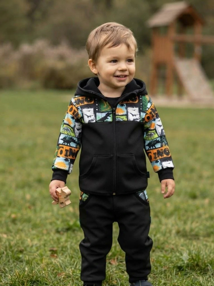Dětský softshellový set- černá/dino okno