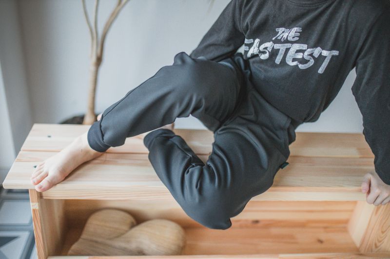 Dětské kalhoty softshellové - černá SKLADEM 2x vel.122