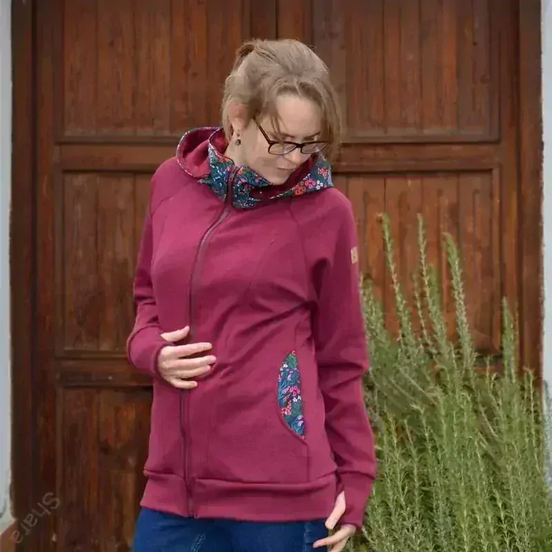 Nosící mikina, díry na palec- vínová/bobule