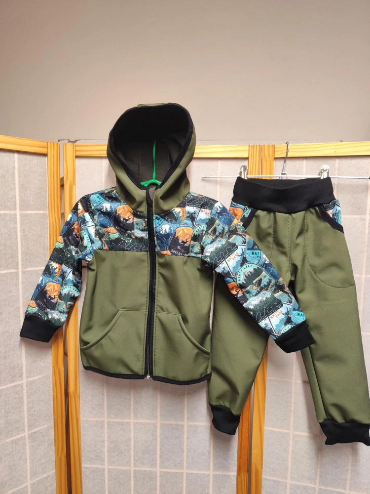 Dětský softshellový set- oliva/horská zvířádka