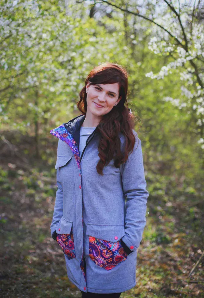 Softshellový kabát přední nošení - šedý žíhaný/ornamenty