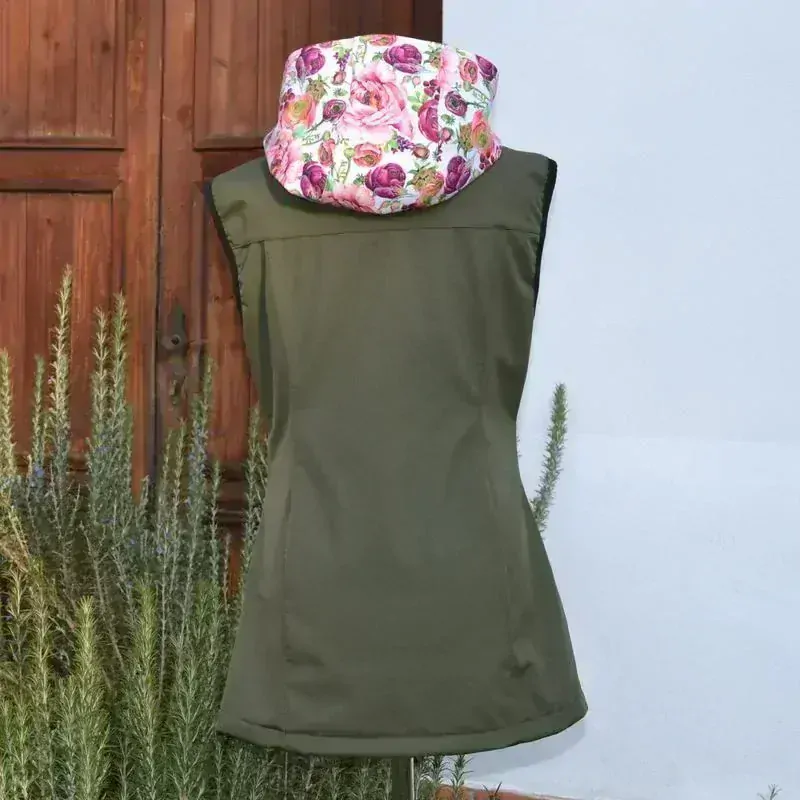 Softshellová vesta dlouhá - oliva/pivoňky