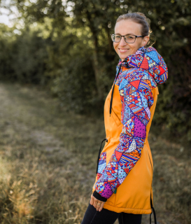 Softshellová parka - med/bláznivé trojúhelníky