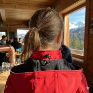 Stahování obvodu krku bunda/kabát/parka